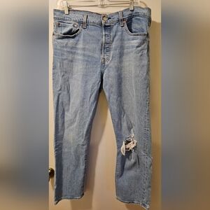 Levi's Premium Denim Wedgie Straight Button Fly Jeans Distressed Women’s Size 32